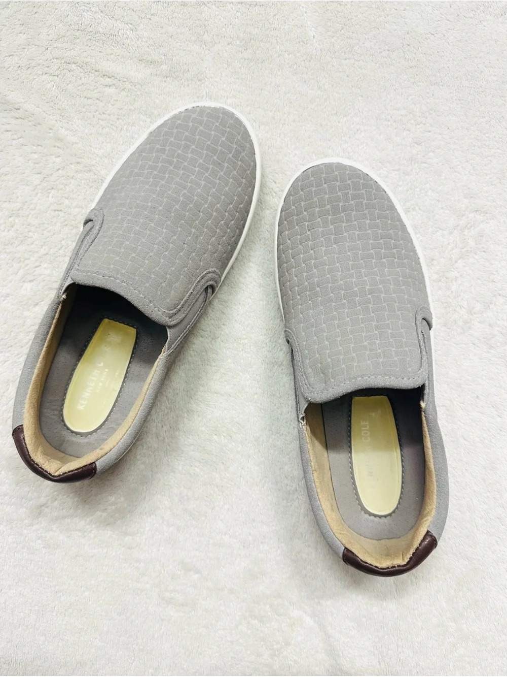 Kenneth Cole New York Boys Shoes Sneakers Size USA 1 (UK 13.5) Grey Excellent Co